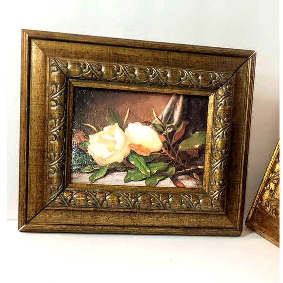 Beautiful Antiqued Gold Frames w/White Rose Portraits - Picture 2 of 8